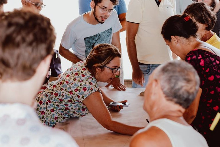 Oficina para construção da Praça da Amizade