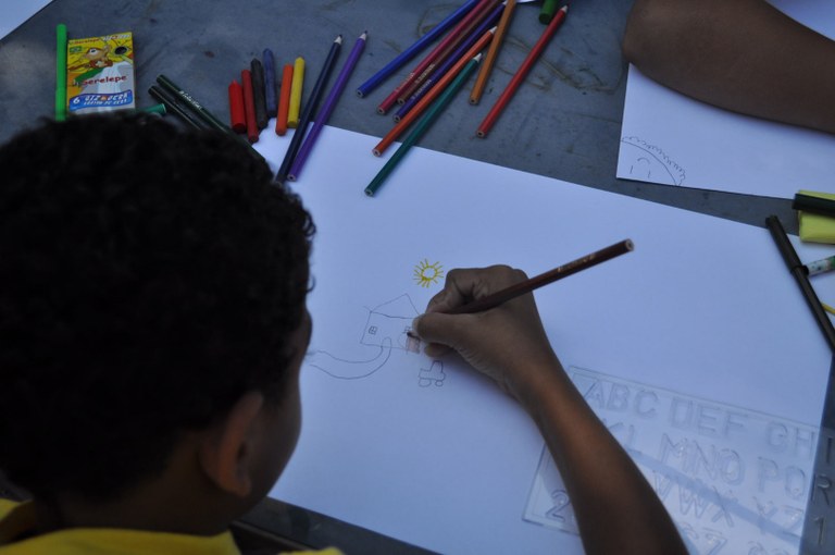 Se Essa Rua Fosse Minha. Por Daniel Figueiras Alves, em 30 de agosto de 2023, na Comunidade do Aratu, João Pessoa-PB. Projeto Educa Aratu: educação e arte na comunidade	