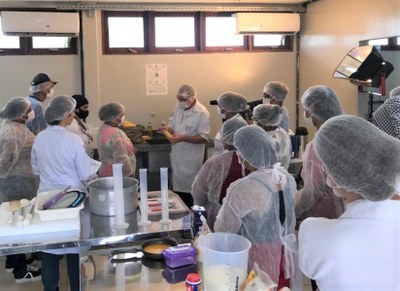 Aula realizada pelo projeto Bancos que Alimentam_Imagem cedida pela equipe (2022)